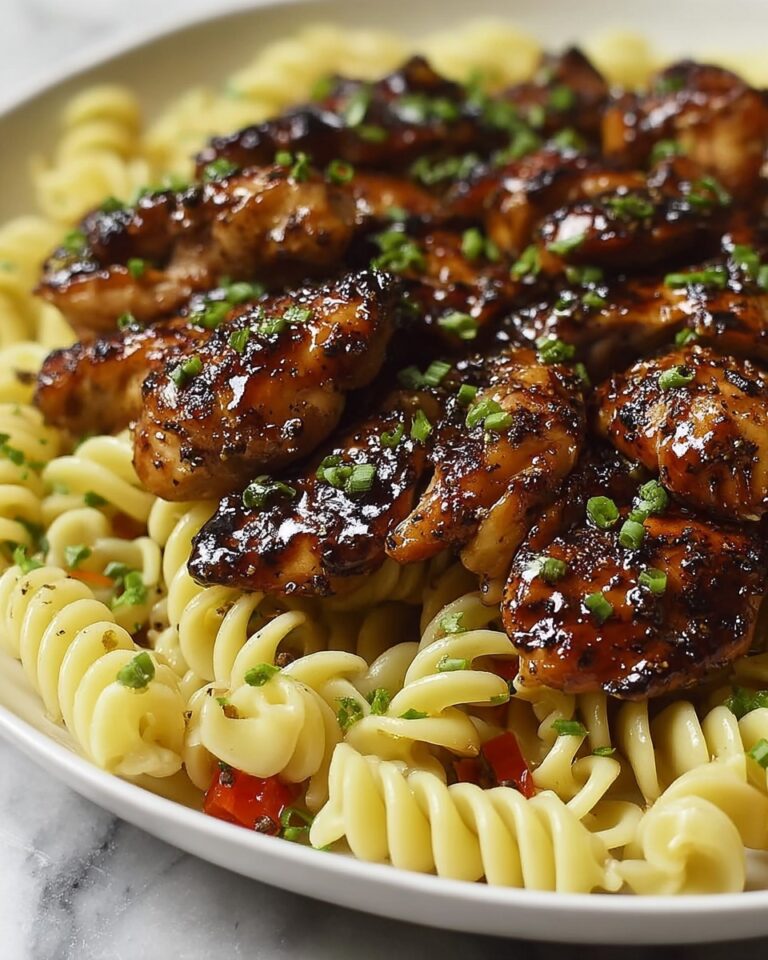 Sweet and Spicy Honey Pepper Chicken with Creamy Macaroni and Cheese Recipe